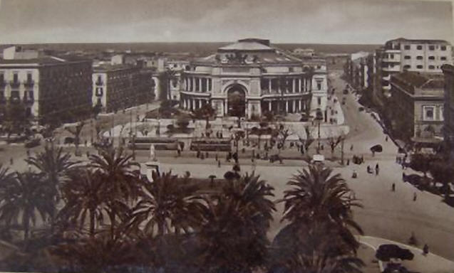 Foto storica d'epoca di Via Emerico Amari sita nella vecchia citt� siciliana di Palermo - Sicilia