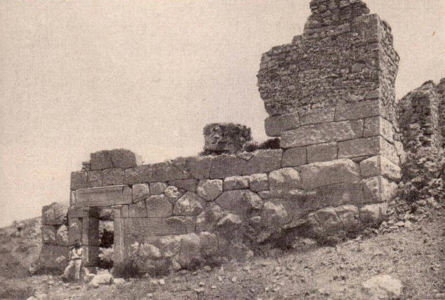 Citt� di Cefal� - Rovine del Tempio di Diana