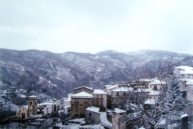 Ucria - Paesaggio innevato