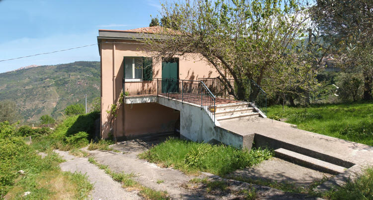 Esterno della Villa Vacanze di Militello Rosmarino MR01